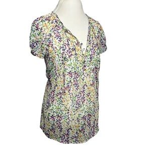 LIZ CLAIRBORNE 2 piece set Blouse w/cami Key hole Tie neck Multi-color Like new